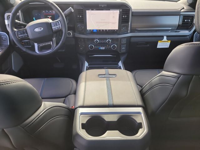 2026 Ford F-350SD Platinum DRW 4WD CREW CAB