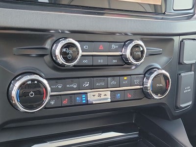 2026 Ford F-350SD Platinum DRW 4WD CREW CAB