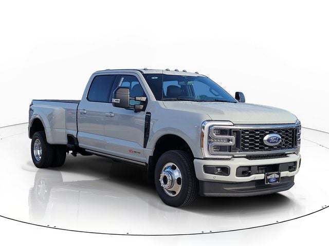2026 Ford F-350SD Platinum DRW 4WD CREW CAB
