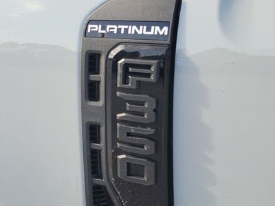 2026 Ford F-350SD Platinum DRW 4WD CREW CAB