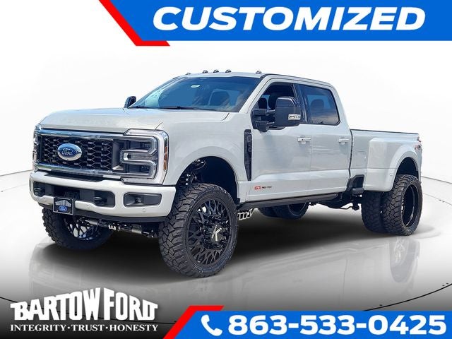 2026 Ford F-350SD Platinum DRW 4WD / LIFTED WHEELS & TIRES