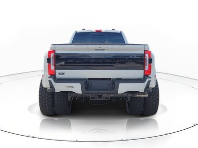 2026 Ford F-350SD Platinum DRW 4WD / LIFTED WHEELS & TIRES