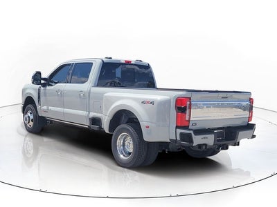 2026 Ford F-350SD Platinum DRW 4WD CREW CAB