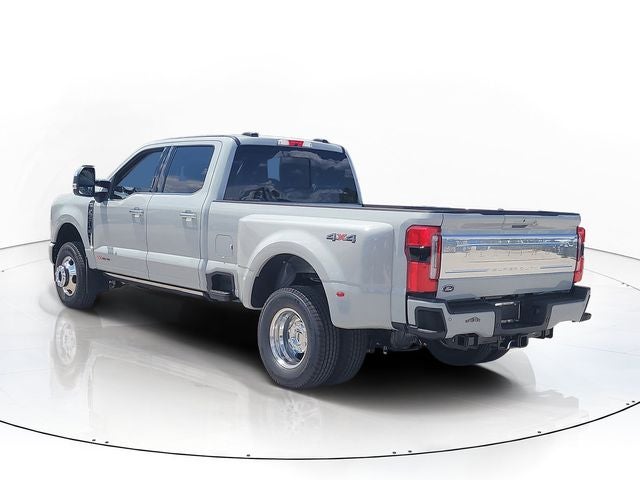 2026 Ford F-350SD Platinum DRW 4WD CREW CAB