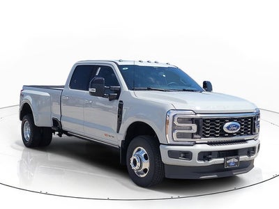 2026 Ford F-350SD Platinum DRW 4WD CREW CAB / LIFTED WHEELS & TIRES
