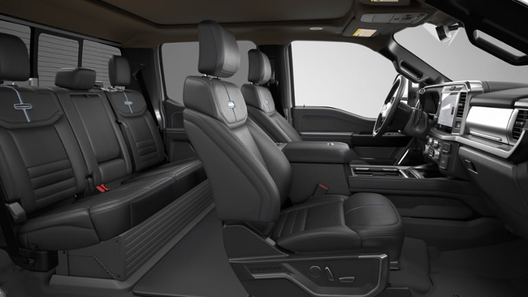 2026 Ford F-350SD Platinum DRW 4WD CREW CAB