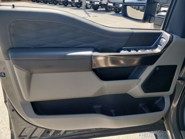 2026 Ford F-350SD Platinum DRW