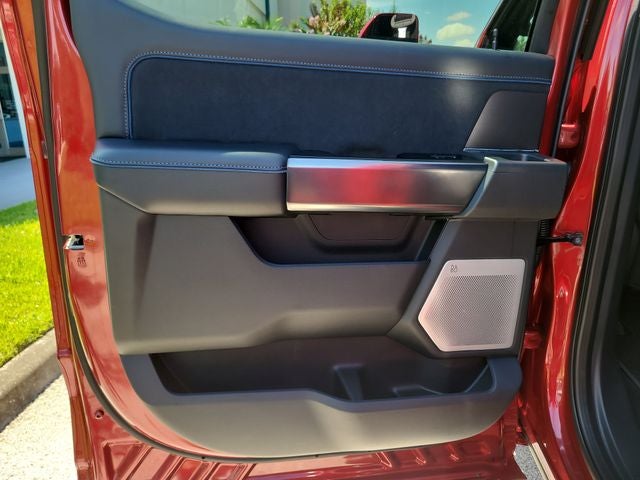 2026 Ford F-350SD Platinum DRW