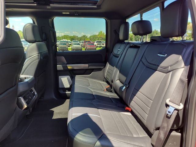2026 Ford F-350SD Platinum DRW