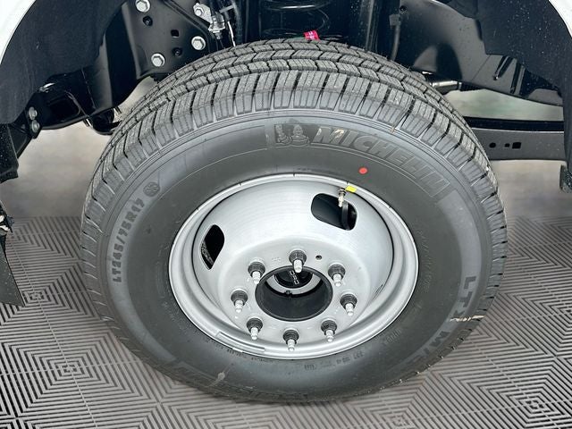 2026 Ford F-350SD XL DRW 4WD CREW CAB