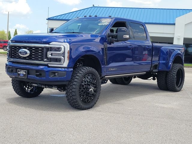 2026 Ford F-350SD Platinum DRW / LIFETED WHEELS & TIRES