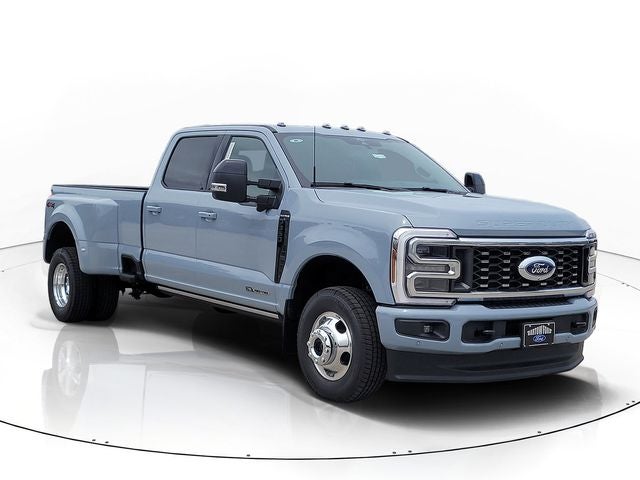 2026 Ford F-350SD Platinum DRW
