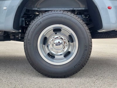 2026 Ford F-350SD Platinum DRW