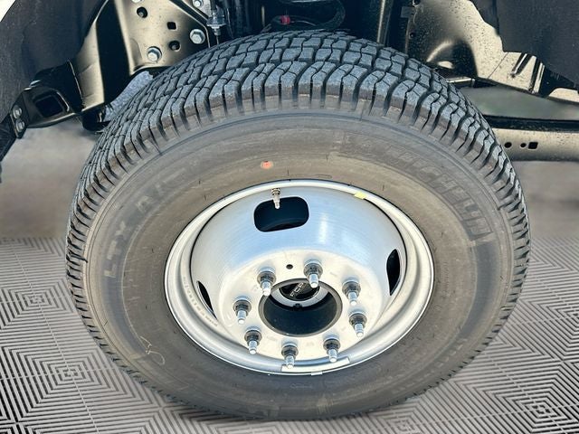 2026 Ford F-350SD XL DRW 4WD CREW CAB