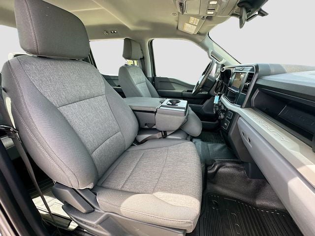 2025 Ford F-350SD XL 6.7 DIESEL DUALLY