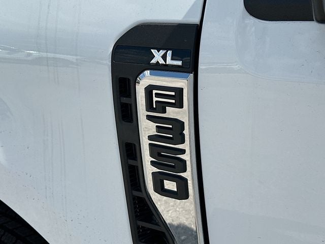 2026 Ford F-350SD XL DRW 4WD