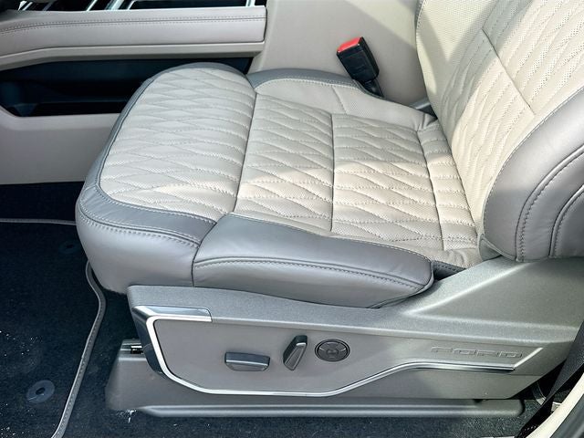2026 Ford F-450SD Platinum 4WD CREW CAB