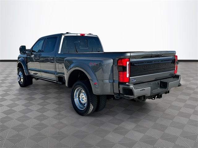2026 Ford F-450SD Platinum 4WD CREW CAB