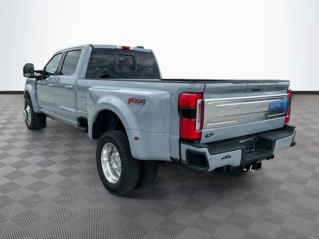 2026 Ford F-450SD Platinum 4WD CREW CAB