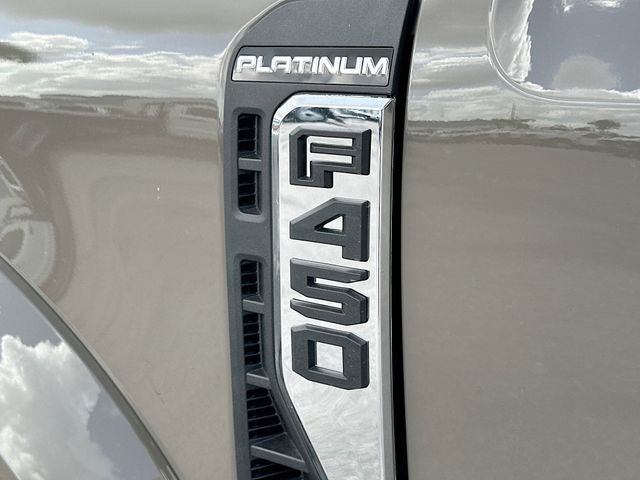 2026 Ford F-450SD Platinum 4WD CREW CAB