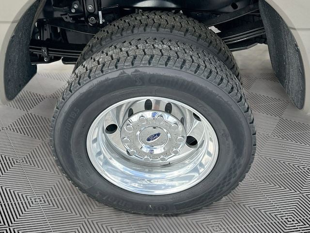2026 Ford F-450SD Platinum 4WD CREW CAB