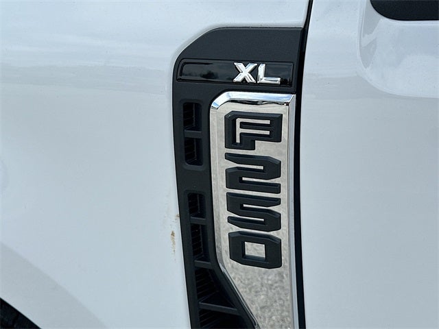 2026 Ford F-250SD XL 2WD SUPER CAB