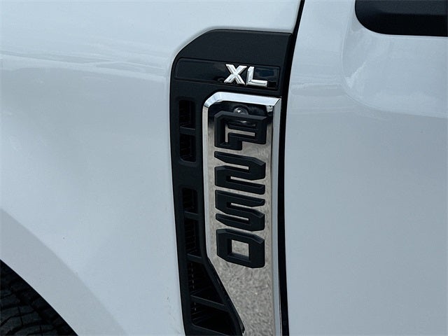 2026 Ford F-250SD XL 2WD SUPER CAB