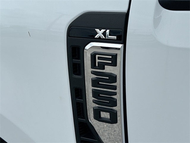 2026 Ford F-250SD XL 2WD SUPER CAB