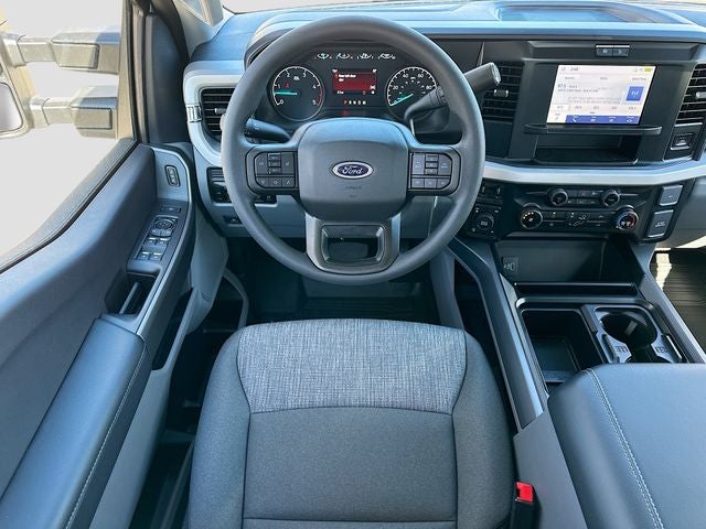 2026 Ford F-350SD XLT 4WD SUPER CAB