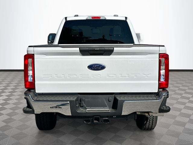 2026 Ford F-350SD XLT 4WD SUPER CAB