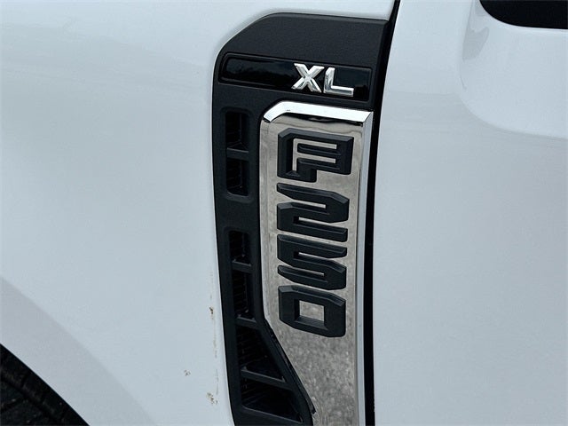 2026 Ford F-250SD XL 2WD REG CAB