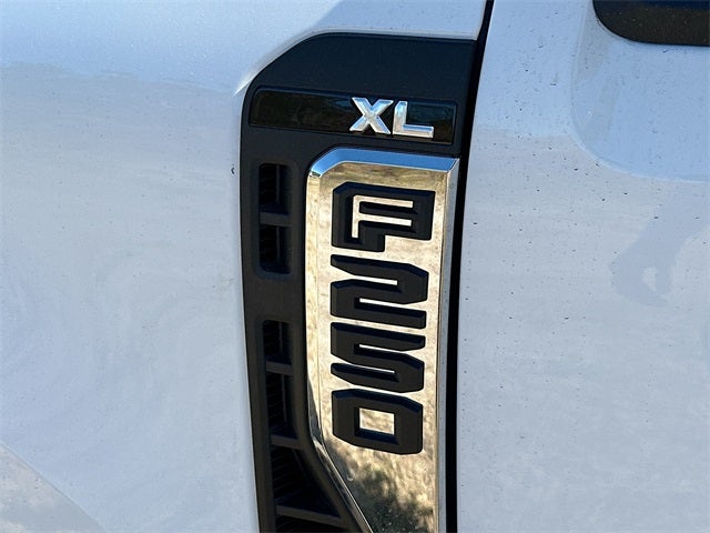 2026 Ford F-250SD XL 2WD REG CAB