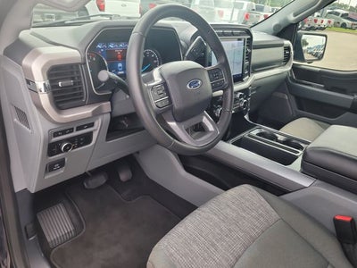 2023 Ford F-150 XLT 5.0 V8