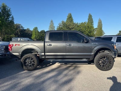 2019 Ford F-150 XLT LIFTED 5.0 V-8