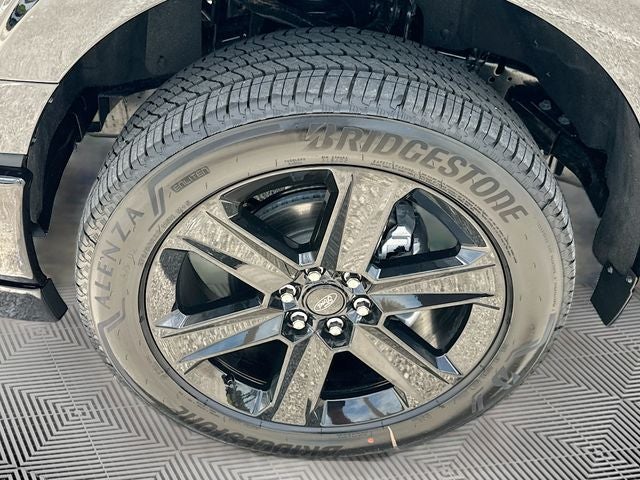 2026 Ford F-150 STX 4WD SUPERCREW (LOBO) 5.0L SUPERCHARGED