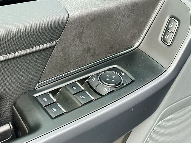 2025 Ford F-150 XLT 2WD SUPERCREW