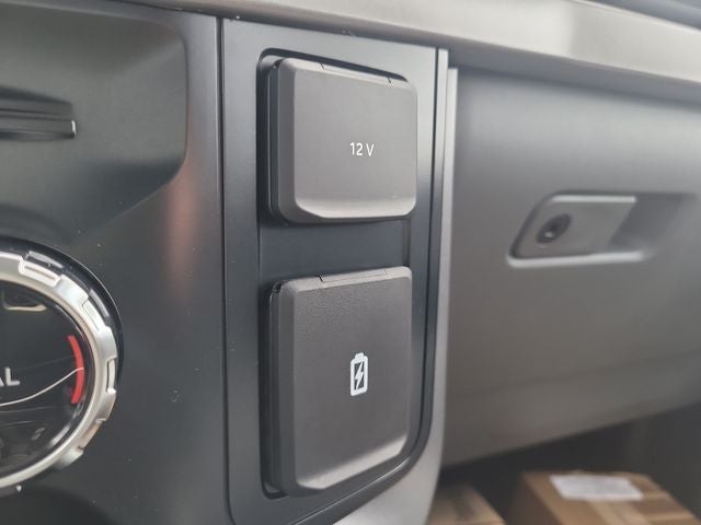 2026 Ford F-150 XLT 2WD SUPER CAB