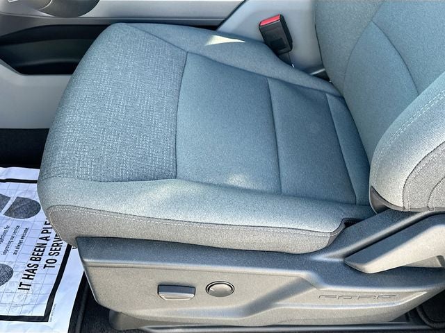 2025 Ford F-150 XLT 2WD SUPER CAB