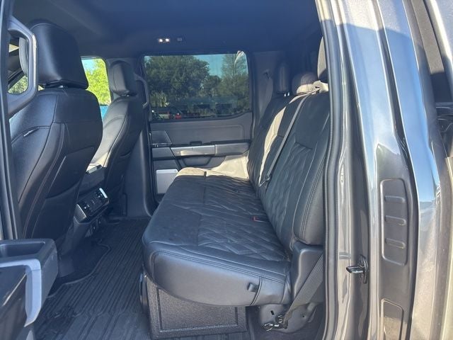 2022 Ford F-150 XLT 5.0 V8