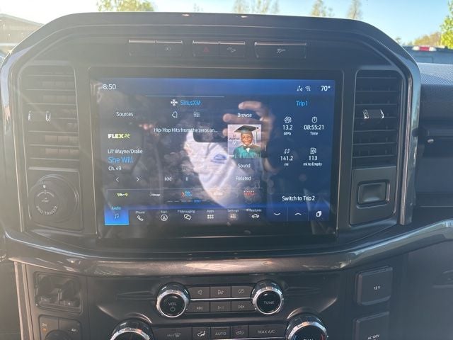 2022 Ford F-150 XLT 5.0 V8