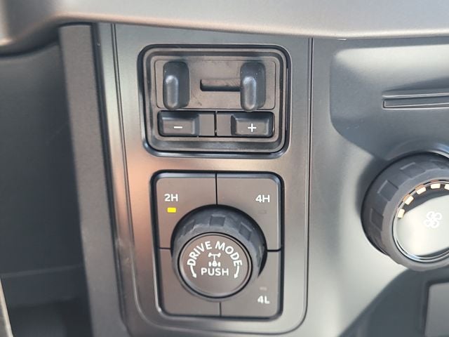 2026 Ford F-150 XL 4WD SUPERCREW