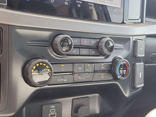 2026 Ford F-150 XL 4WD SUPERCREW
