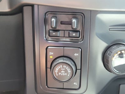 2026 Ford F-150 XL 4WD SUPERCREW