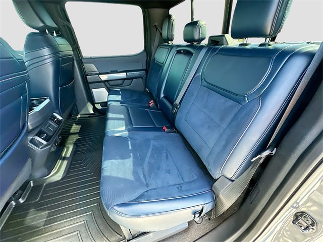 2021 Ford F-150 Raptor 37 PERFORMANCE PACKAGE