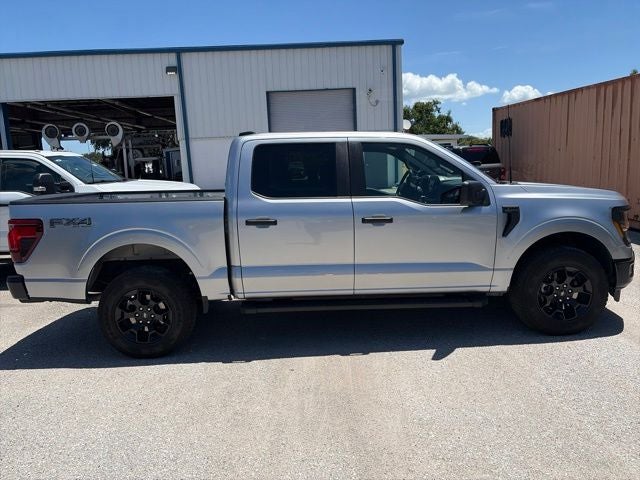 2025 Ford F-150 STX 5.0 V8