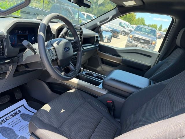 2025 Ford F-150 STX 5.0 V8