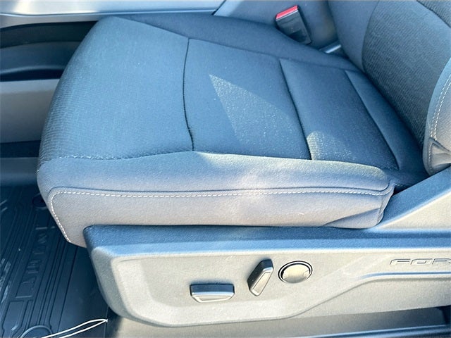 2025 Ford F-150 XLT 4WD SUPERCREW