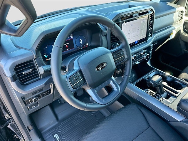 2025 Ford F-150 XLT 4WD SUPERCREW