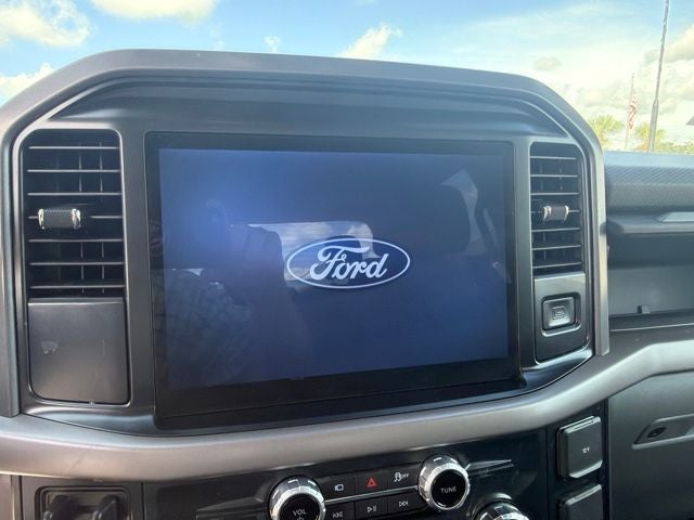 2025 Ford F-150 XLT 5.0 V8