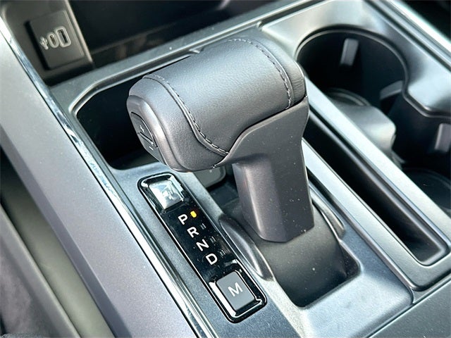 2025 Ford F-150 XLT 4WD SUPERCREW